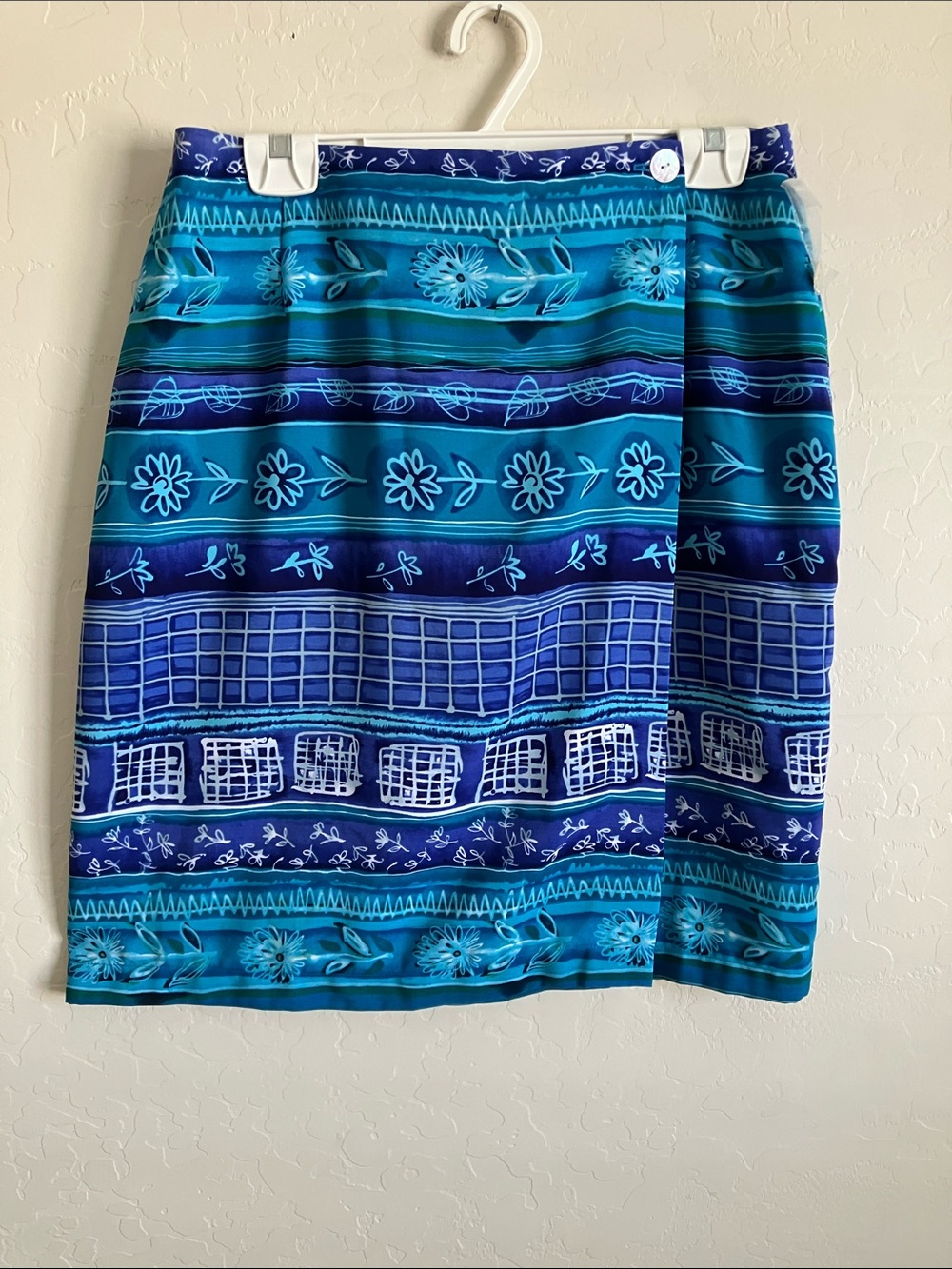 Coldwater Creek Womens 14 Wrap Skirt Blue Floral Stripe Knee Length Vintage
